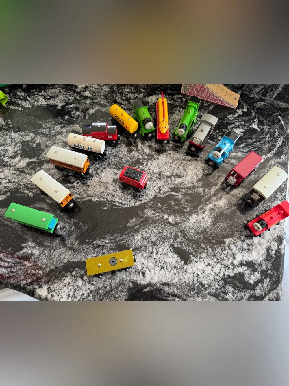 Vintage Thomas the tank engine Wooden Train Cars and Engines - Kids Toys